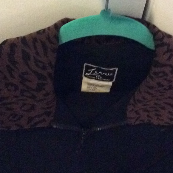 Dress - Picture 2 of 5